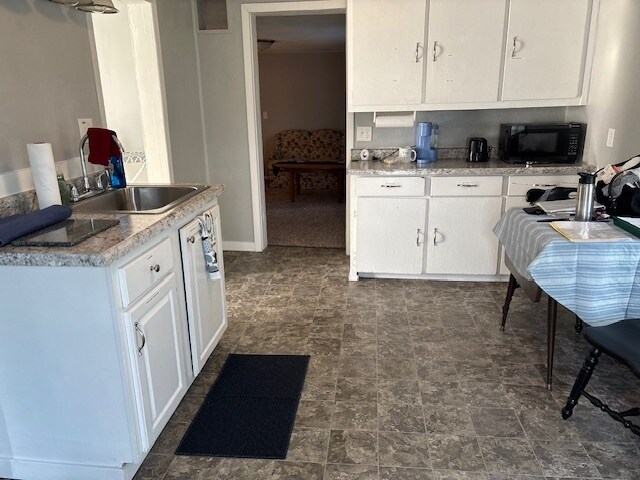 Building Photo - 303 Cobban St