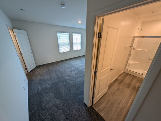 Building Photo - 5019 Chapin Mesa Ave