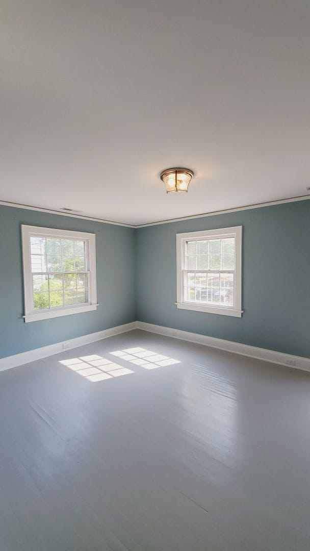 Building Photo - SUNSET PARK - 2 Bedroom House in quaint an...