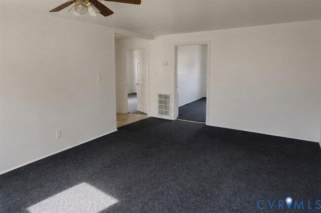 Building Photo - 310 S College Dr