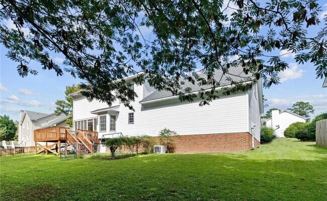 Building Photo - 5807 Cherrystone Dr
