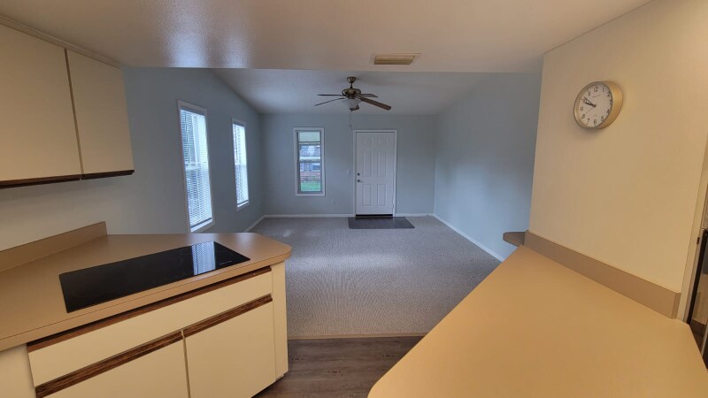 Building Photo - 110 Trafford Ave