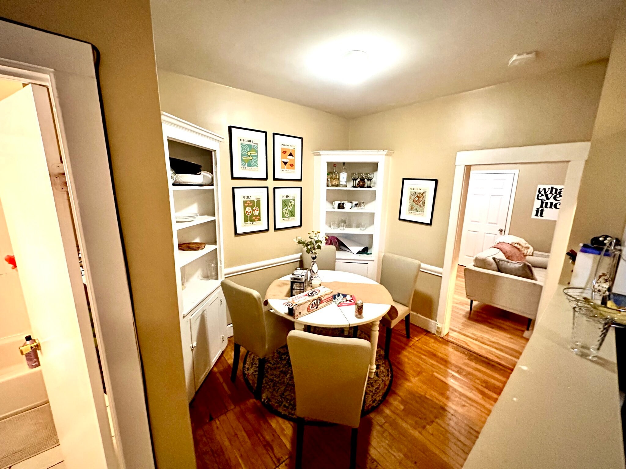 Building Photo - 68 Egmont St