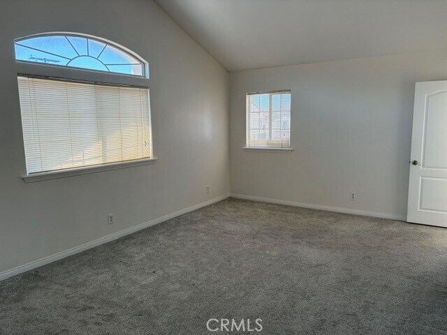 Building Photo - 2224 Ruhland Ave