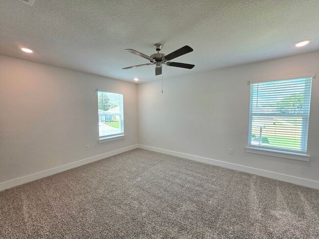 Building Photo - 1632 Amaya Ln