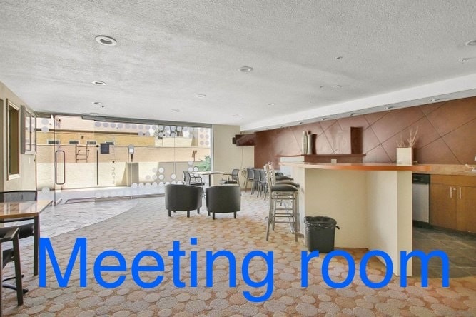 Building Photo - 8889 Caminito Plaza Centro
