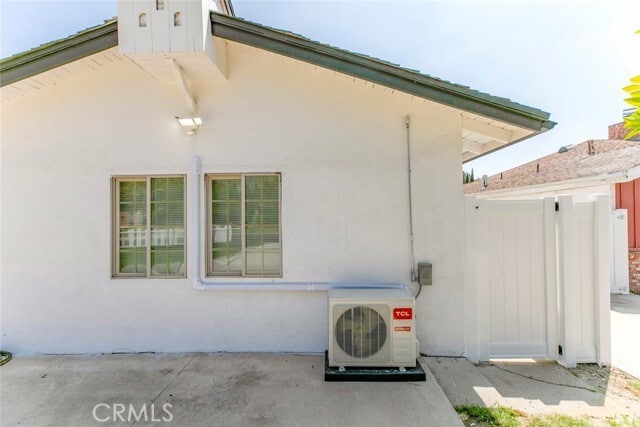 Building Photo - 17648 Raymer St