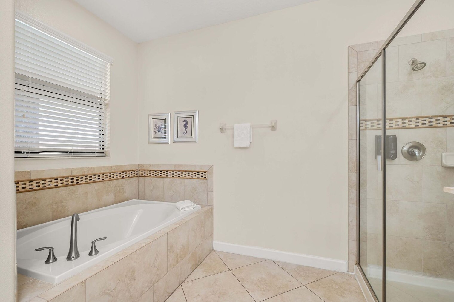 Building Photo - 1429 Wexford Way