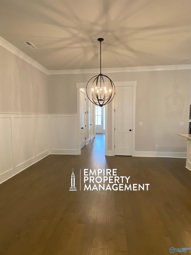 Building Photo - 318 Hay Rake Dr