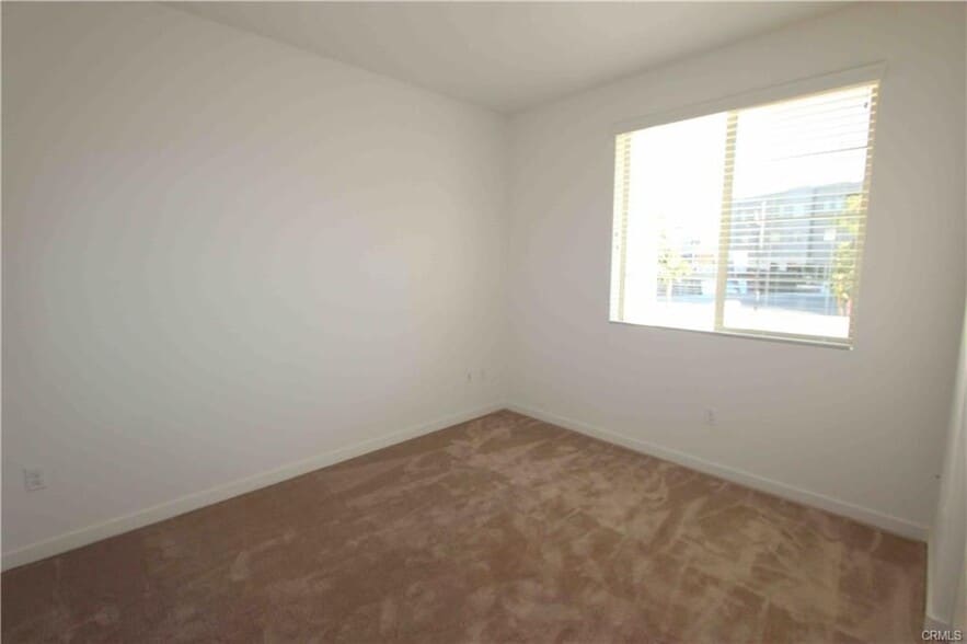 Building Photo - 180 Harringay