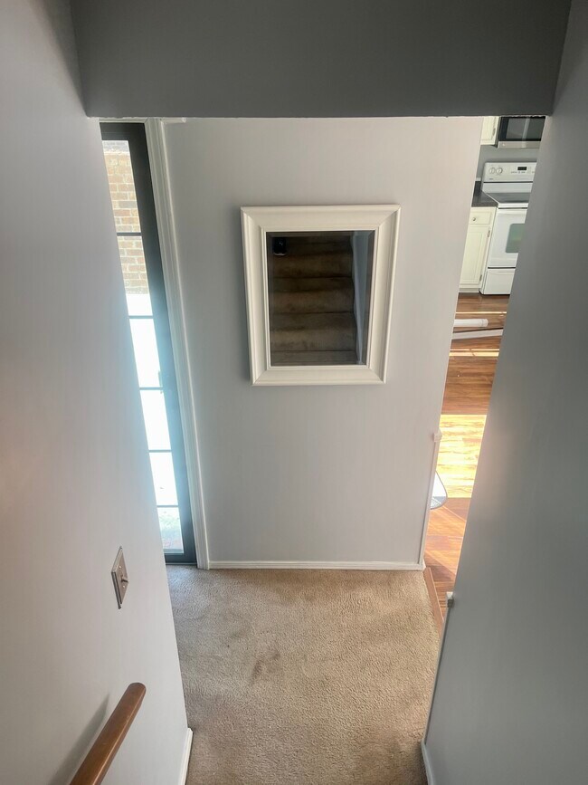 Building Photo - 720 Coventry Ln