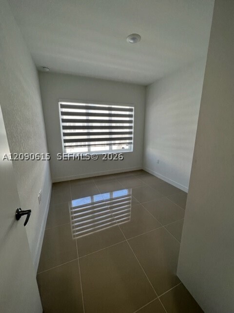 Building Photo - 25867 SW 145th Ave