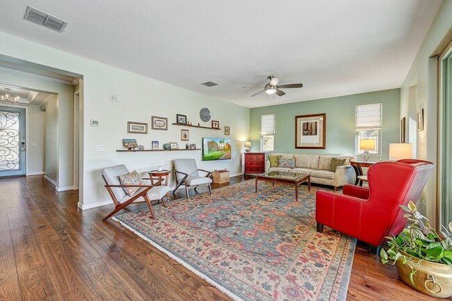 Building Photo - 10349 E Tumbleweed Ave