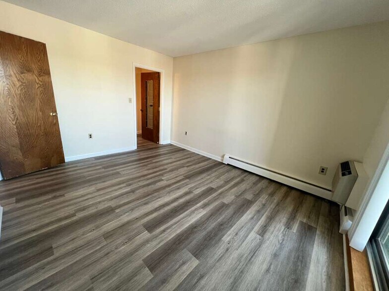 Building Photo - 374 Massachusetts Ave