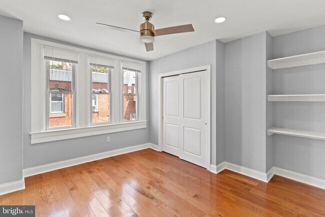 Building Photo - 1602 S LeCount St