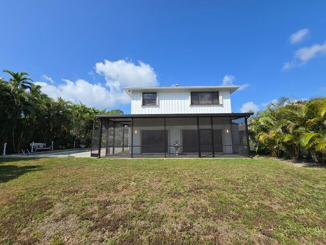 Building Photo - 1106 Staghorn St