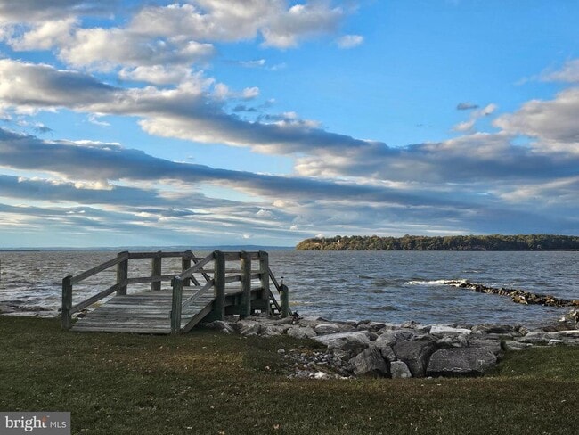 Building Photo - 82 Basin Rd