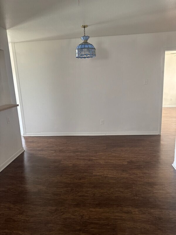 Building Photo - 2130 Rand Morgan Rd
