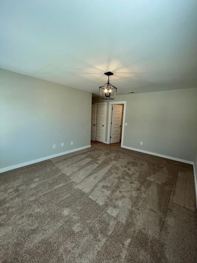 Building Photo - Home for Rent in Calera, AL!!! Available to View with 48 Hour Notice!!!