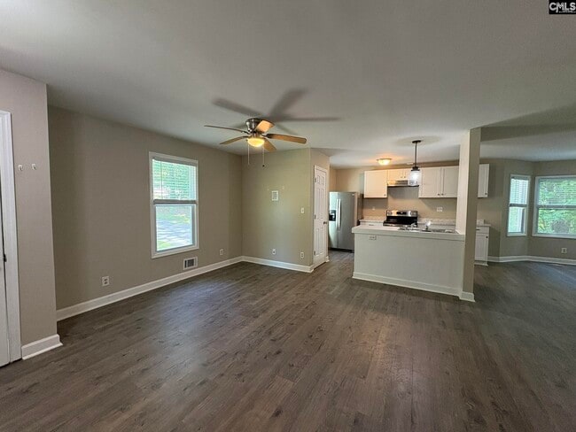 Building Photo - 624 Torwood Dr