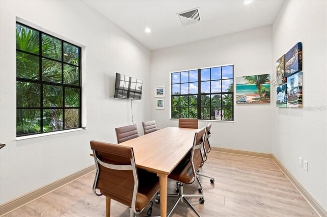 Building Photo - 920 Tidewater Shores Loop