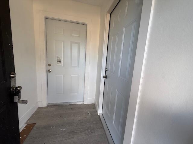 Building Photo - 904 4th St