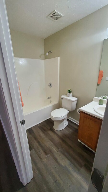 Building Photo - 1150 Micha Way