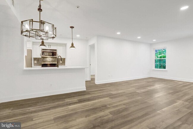 Building Photo - 3307 Wyndham Cir