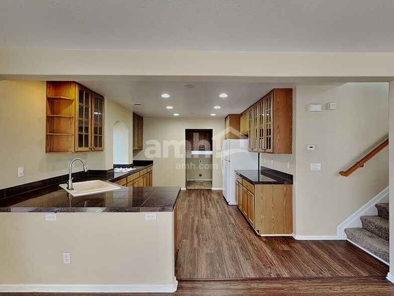 Building Photo - 18763 E 51st Ave