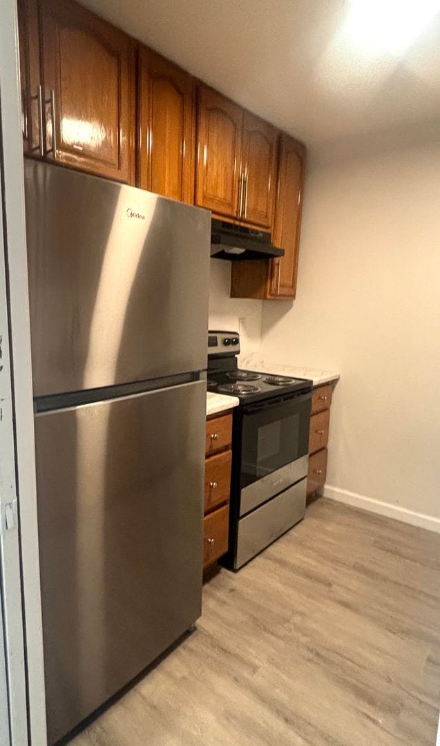 Building Photo - Redwood City Apartments Unit 5
