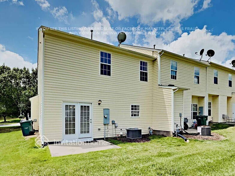Building Photo - 507 Summer Storm Dr