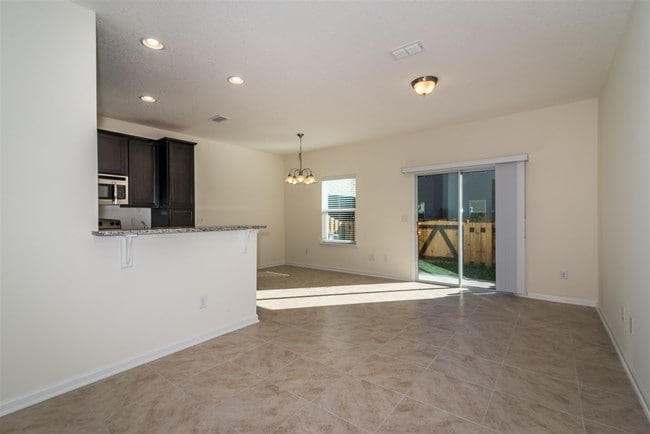 Building Photo - 129 Moultrie Village Ln