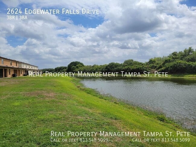 Building Photo - 2624 Edgewater Falls Dr