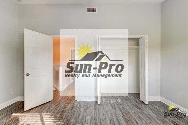 Building Photo - 480 Reed Canal Rd