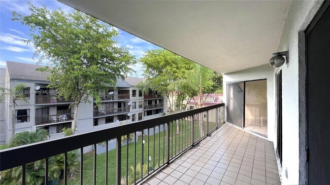 Building Photo - 13255 SW 88th Ln