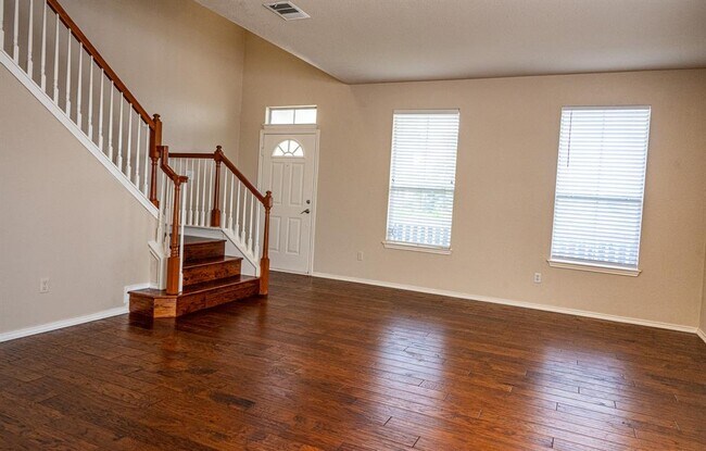 Building Photo - 2901 Fleet Dr