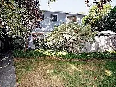 Building Photo - 1432 San Antonio Ave