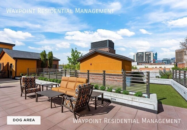 Building Photo - 611 S 8th St