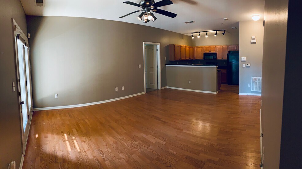 Living Room/Kitchen - 1256 Duncan Gardens Dr