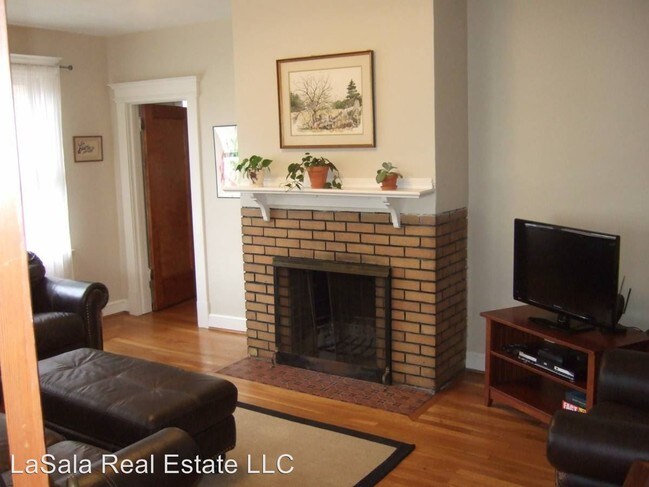 Building Photo - 173-175 Whitman Ave