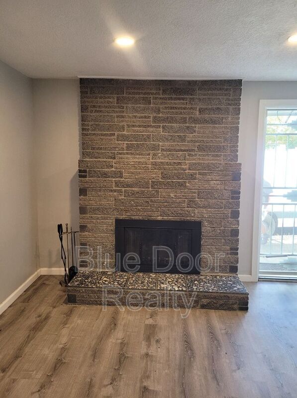 Building Photo - 1311 Barelas Rd SW