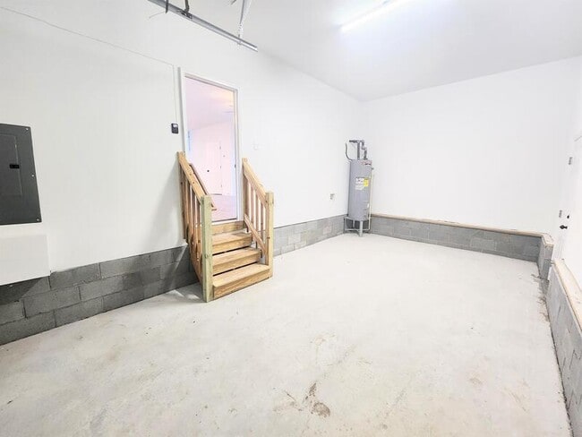 Building Photo - 4859 Town Point Road