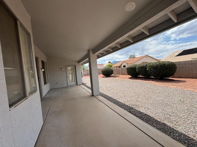 Building Photo - 3829 Camino del Vara