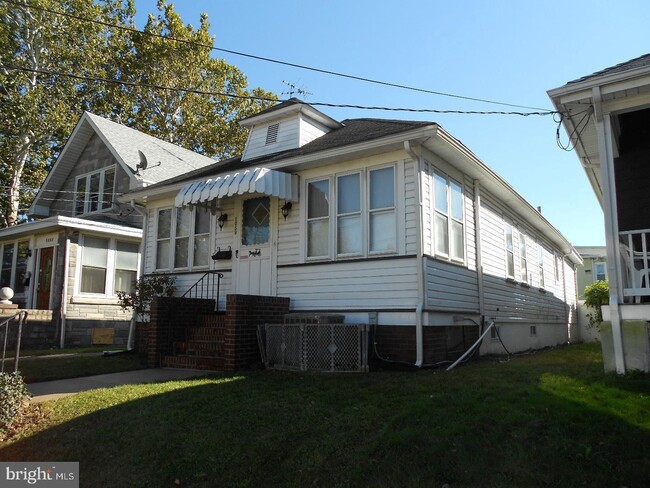 Building Photo - 1059 Lalor St