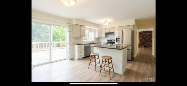 Building Photo - 15506 Chequer Dr