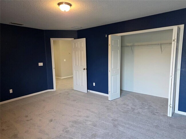 Building Photo - 1645 Algonkin Loop