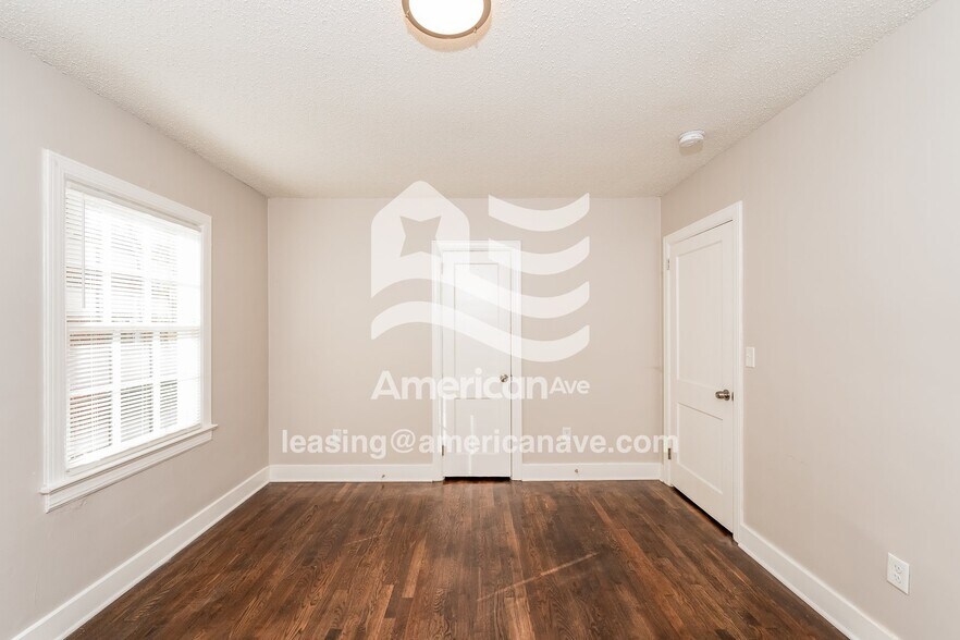 Building Photo - 7329 3rd Ave S