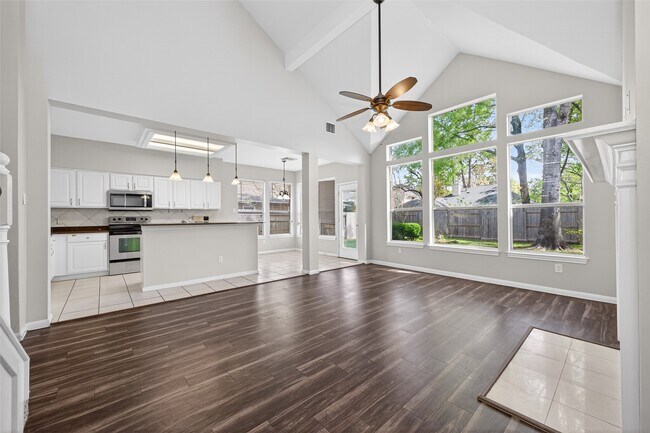 Building Photo - 20906 Greenfield Trail