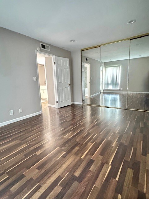 Building Photo - 1530 Sunnyvale Ave