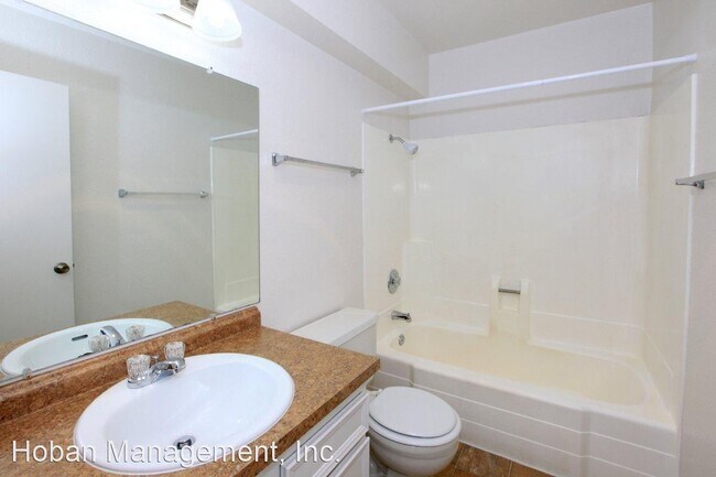 Building Photo - 171 N 1st St